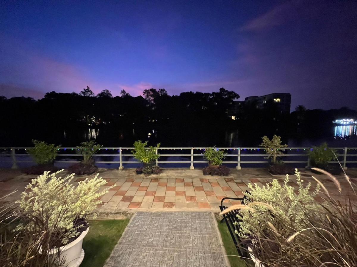 Usabai Riverside Boutique Hotel Chanthaburi Exterior photo